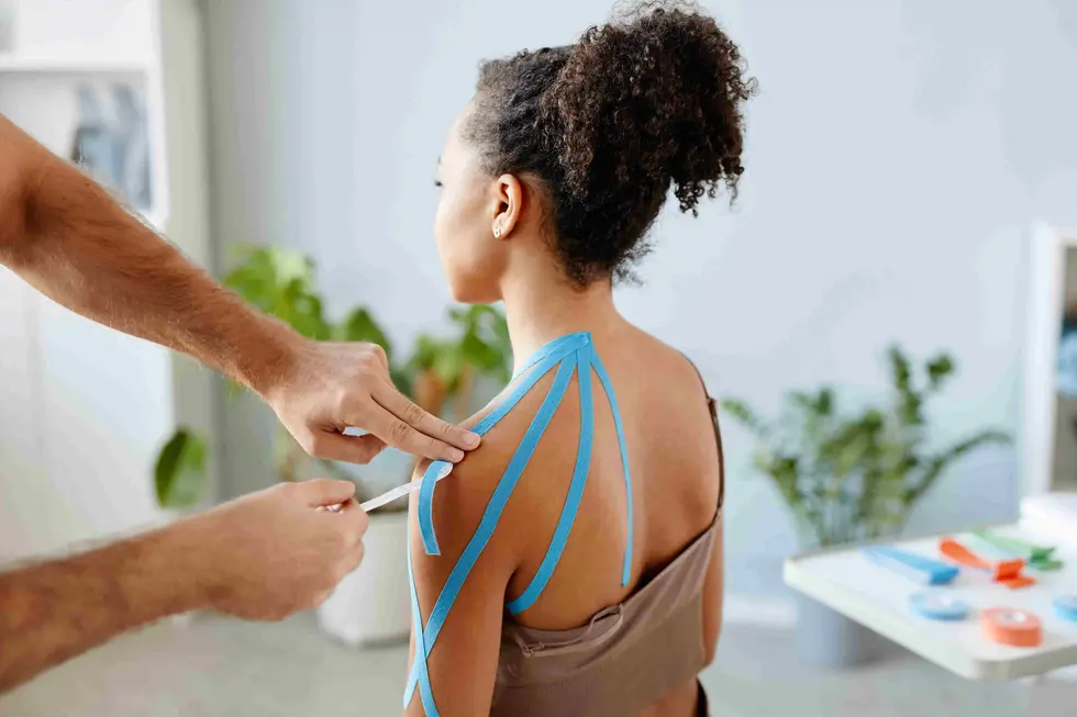 neck and shoulder pain after car accident